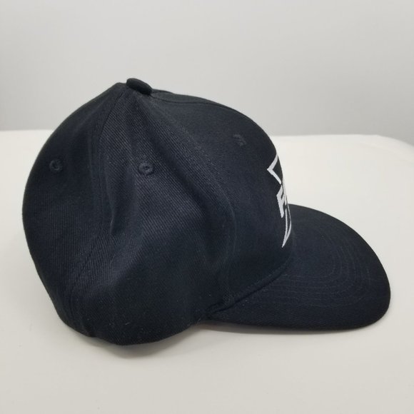 FastX Fast and The Furious Men's Black and White Snapback Hat - Picture 4 of 11